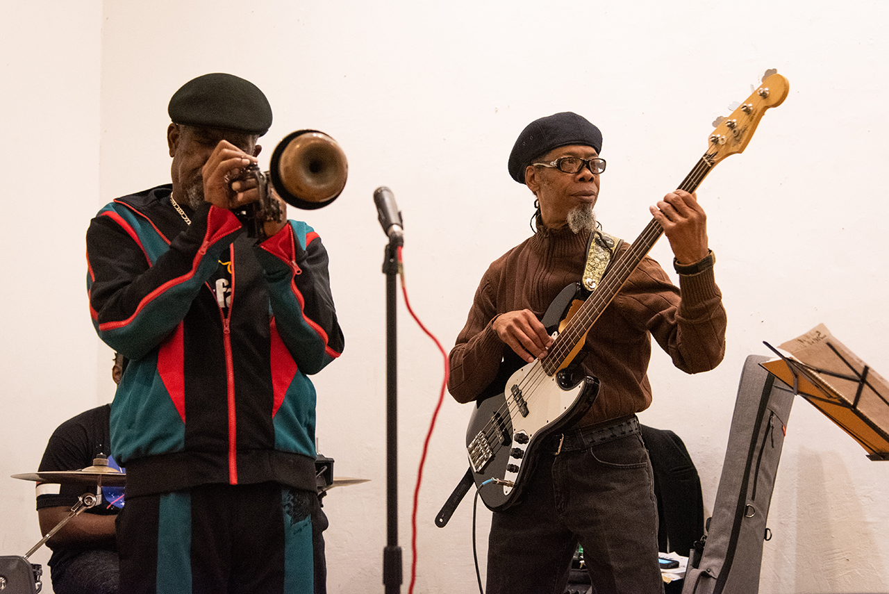 Exhibit combines jazz performances and art | The Temple News