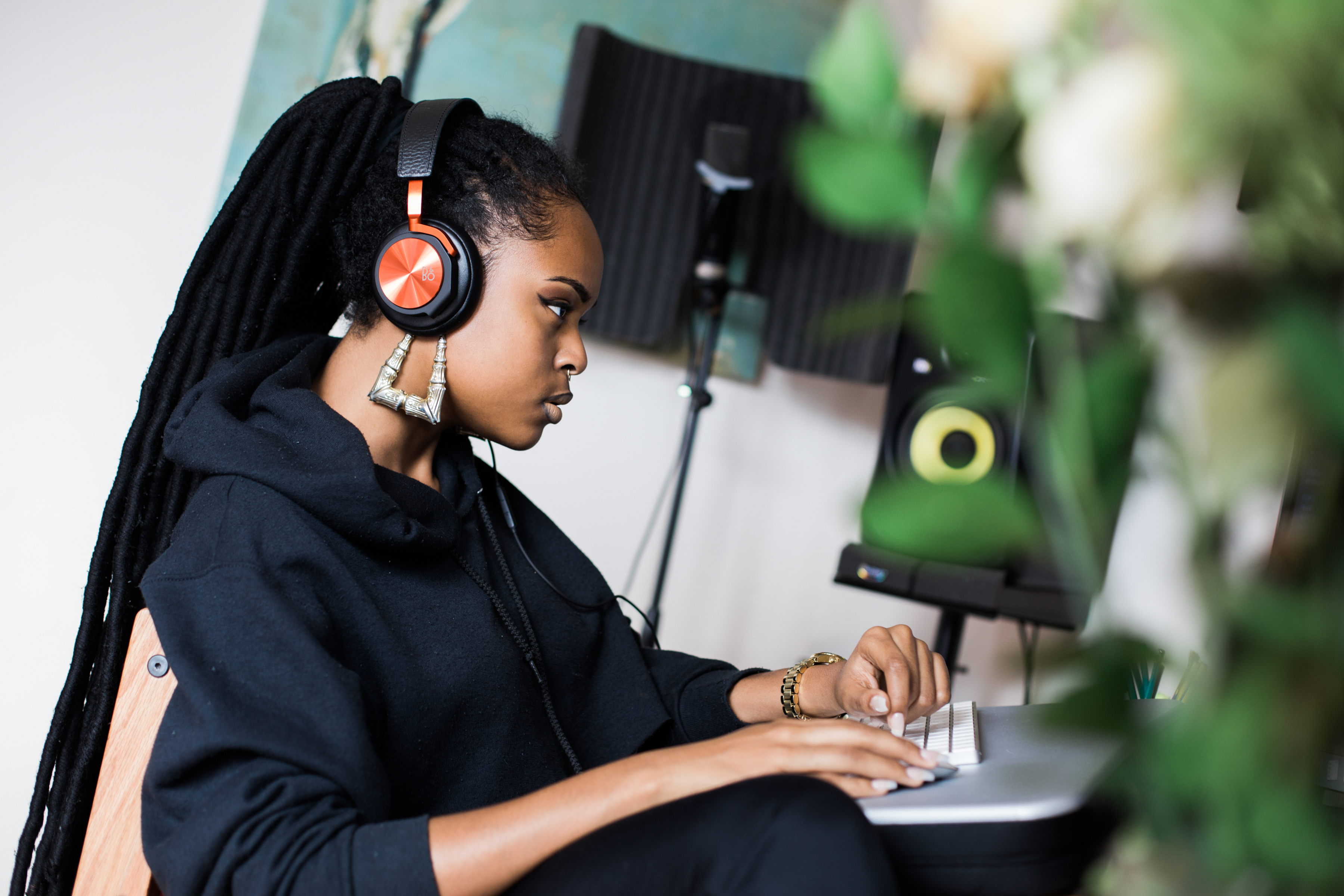 Philly hip-hop artist Bri Steves breaking into industry | The Temple News
