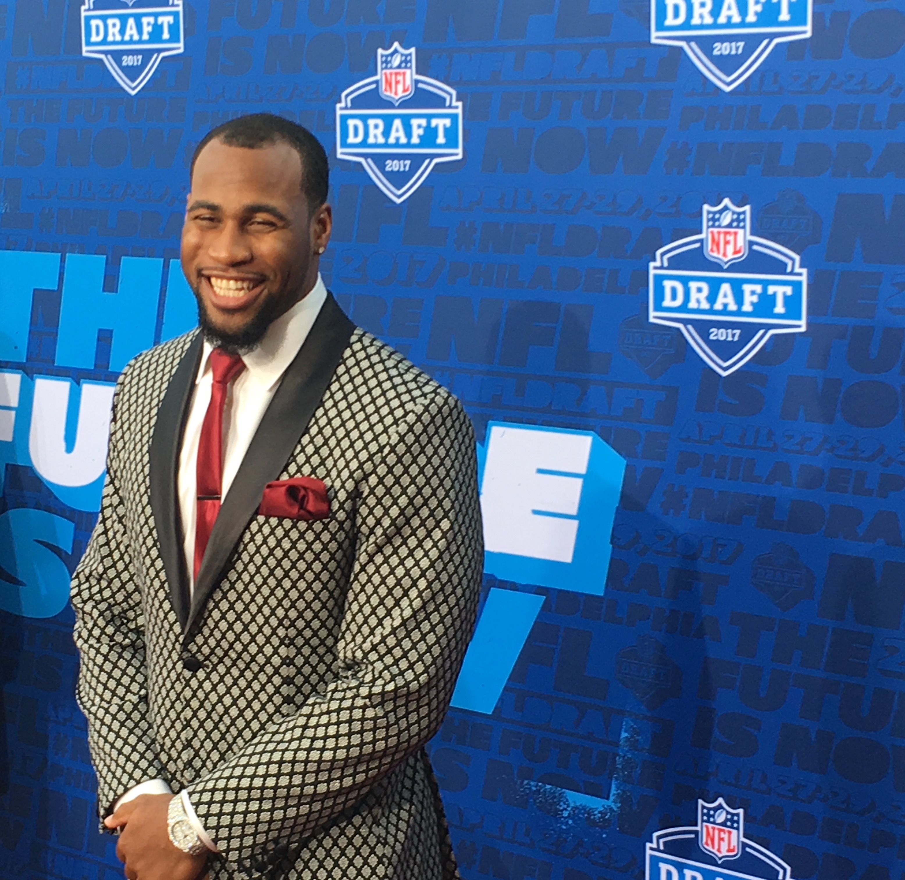 Jets' Haason Reddick gives short explanation about his departure from  Eagles - nj.com, image size:3112x3024